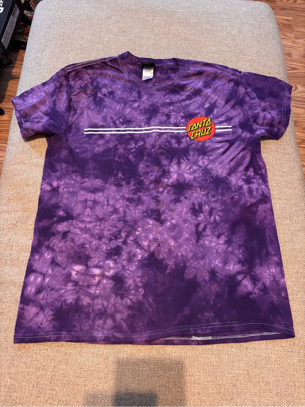 Santa Cruz Skateboards large Logo on back Tie Dye T Shirt